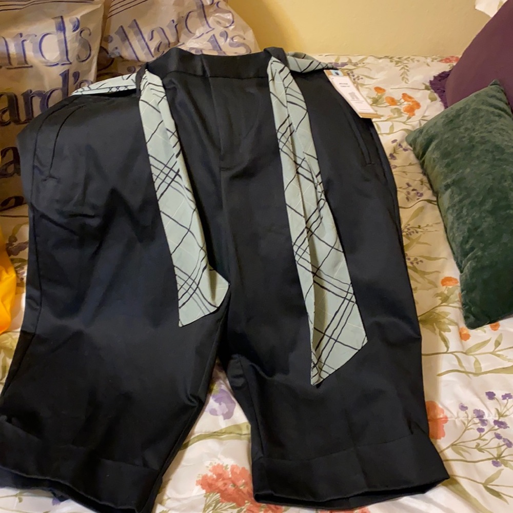 Dockers mid rise pants size 12